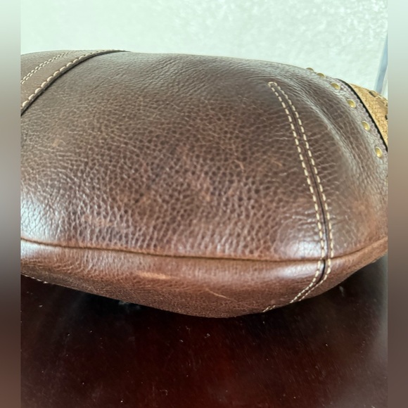 Rare Vintage Coach Boho Chic Brown Studded Leather Hobo Bag EUC - Picture 9 of 17